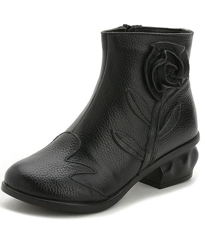 Beautifully Finished Boots in a Timeless Design