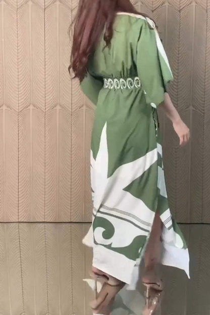 Gracefully Styled Dress for Any Occasion