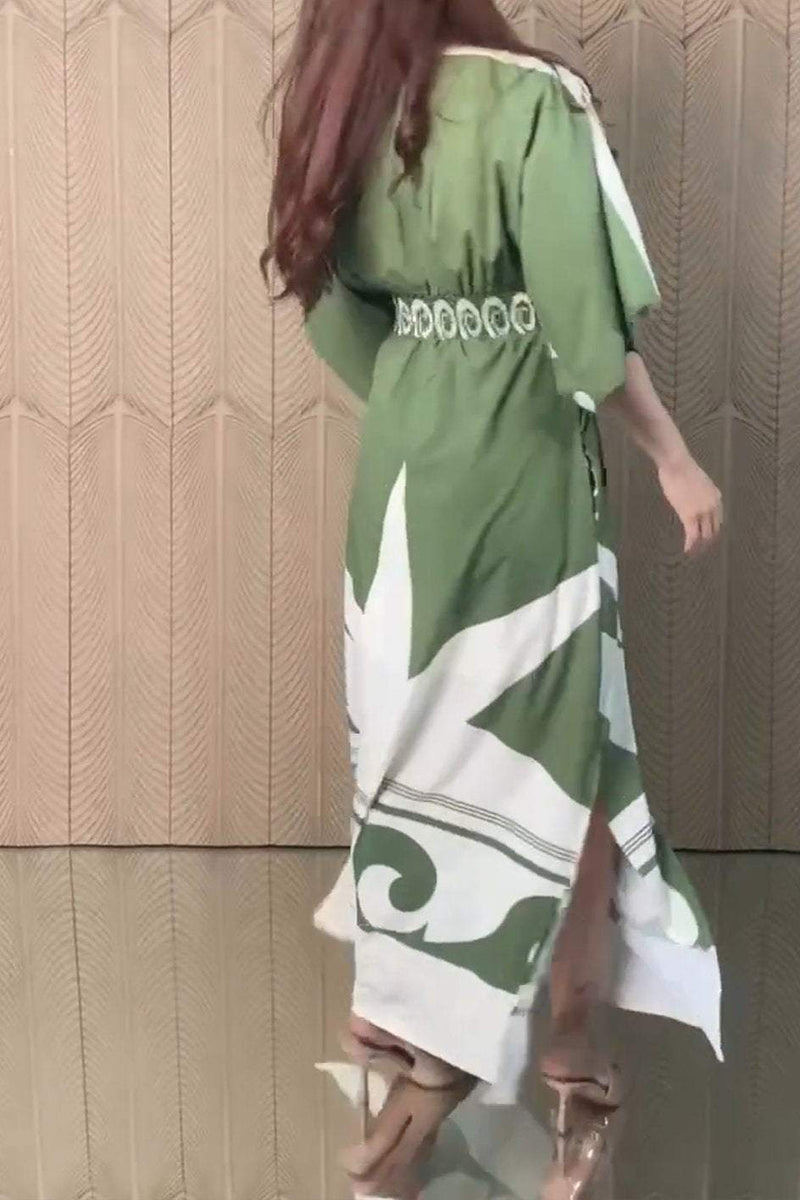 Gracefully Styled Dress for Any Occasion