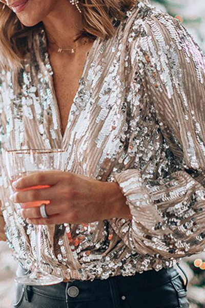 Polished Top with an Effortless Classic Look