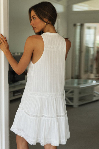 Beautifully Crafted Dress in a Classic Style