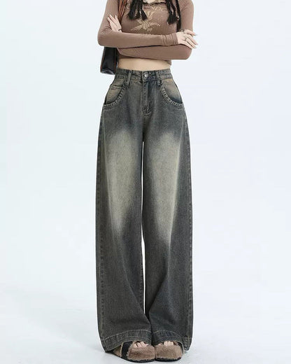 Gracefully Styled Garment for Any Occasion