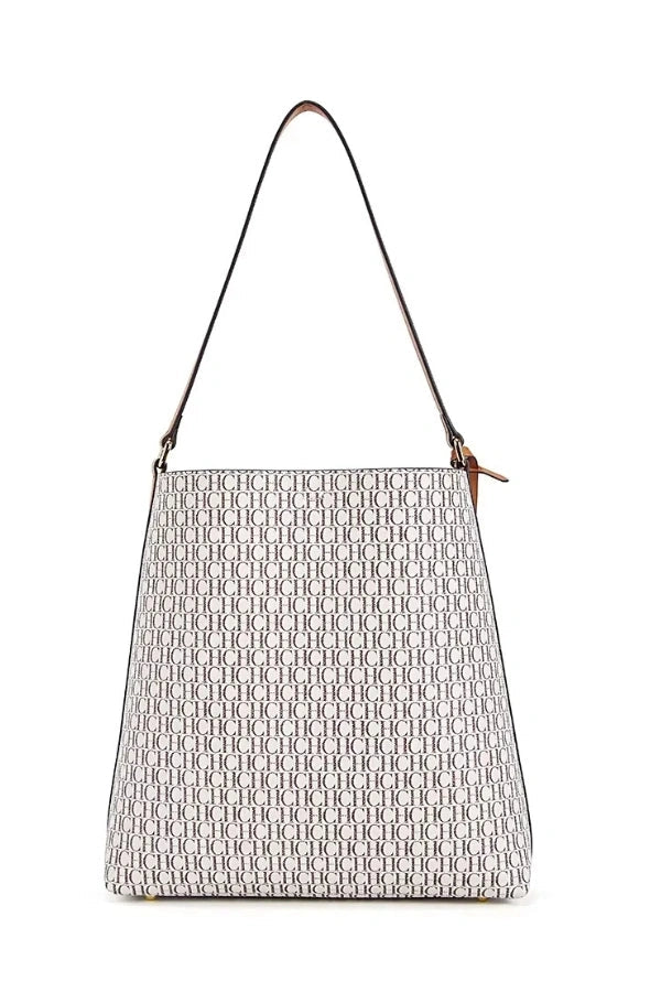 Beautifully Finished Bag in a Timeless Design