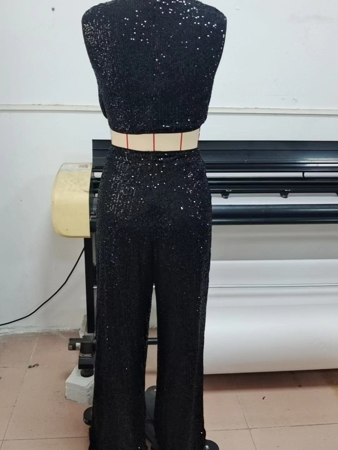 Sophisticated Trousers with a Clean Classic Look