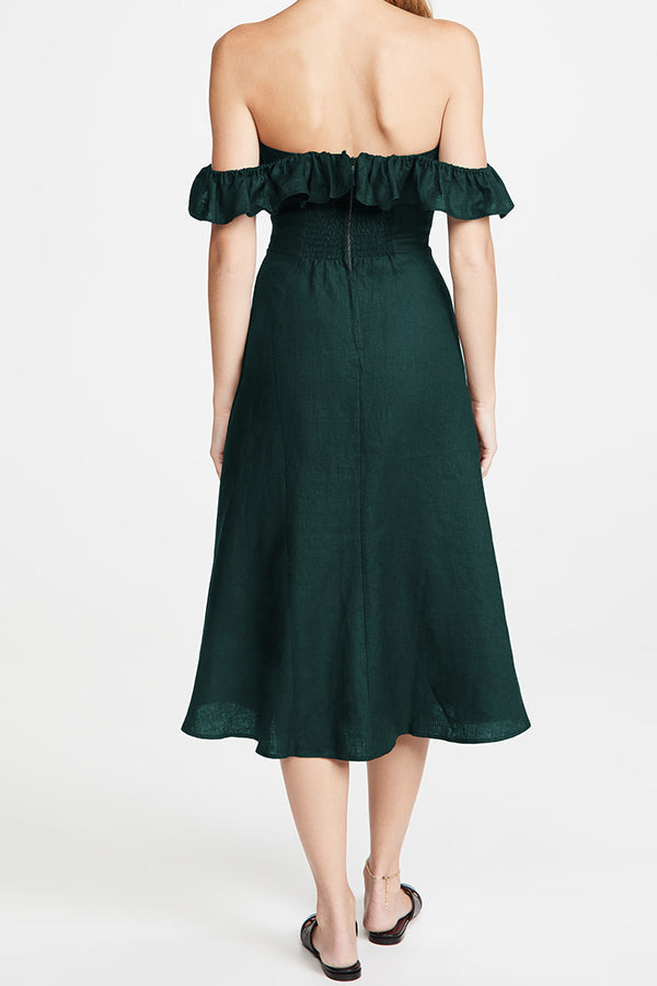 Classic Vintage Dress with a Flattering Fit