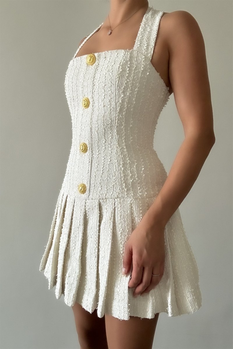 A Vintage Style Dress with Delicate Timeless Details