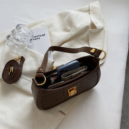 Sophisticated Bag with a Clean Classic Look