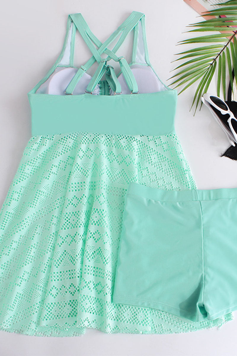 Beautifully Finished Garment in a Timeless Design