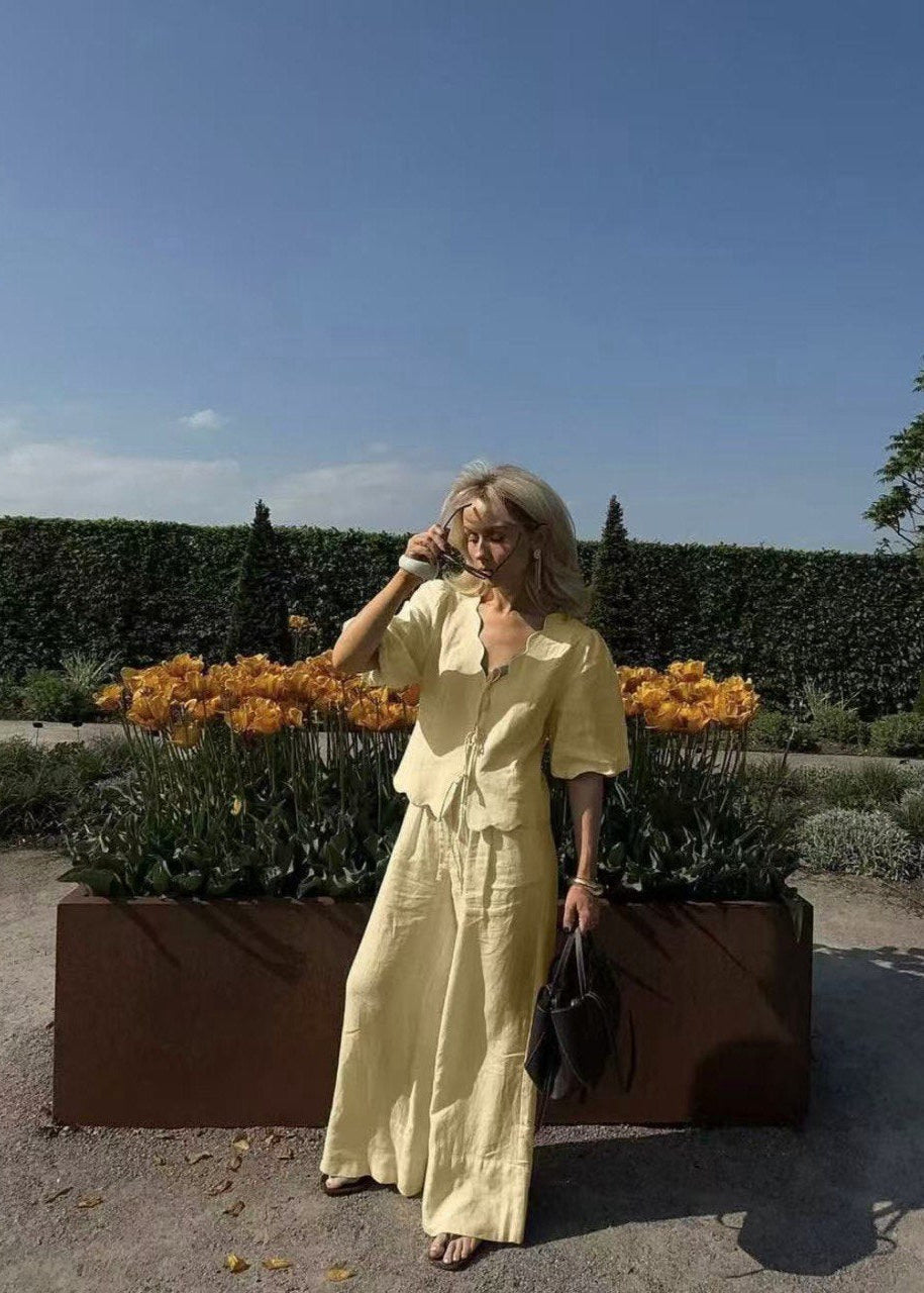 Classic Vintage & Enduringly Stylish Blouse