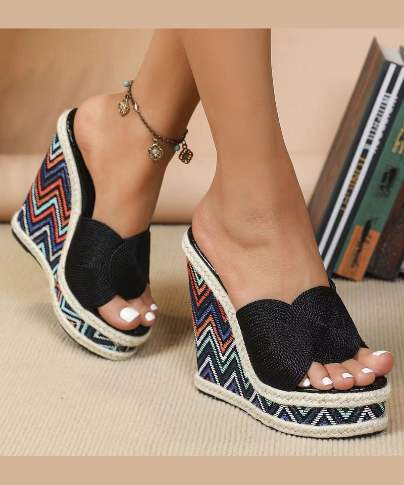 Well Tailored Heels with a Graceful Silhouette