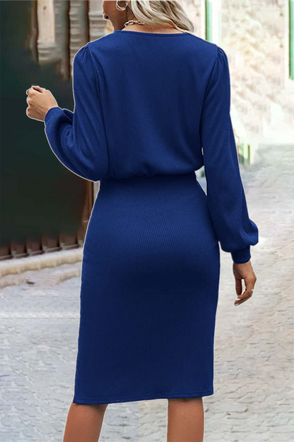 Effortlessly Elegant Dress with a Timeless Design