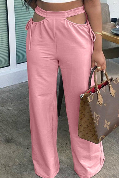 Classic Vintage Trousers with a Flattering Fit