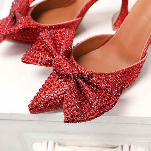 Polished Heels with an Effortless Classic Look