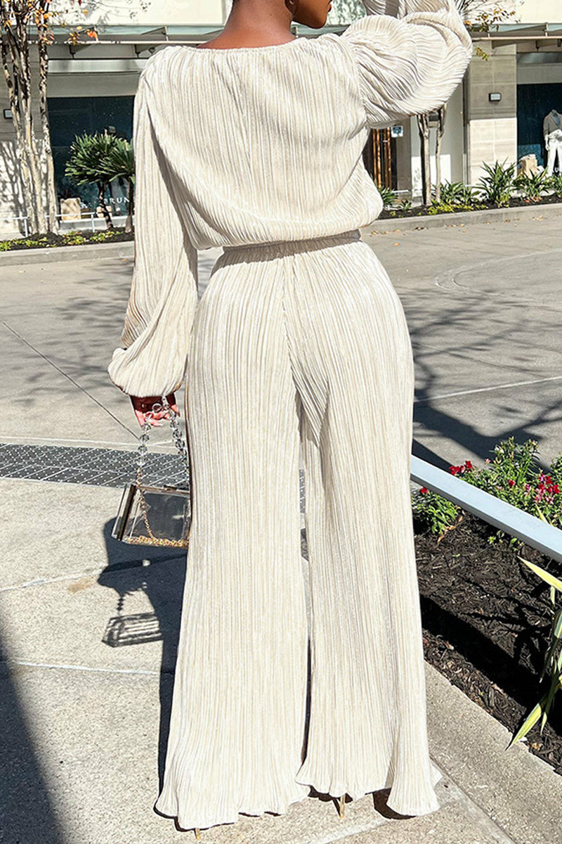 Well Tailored Garment with a Graceful Silhouette