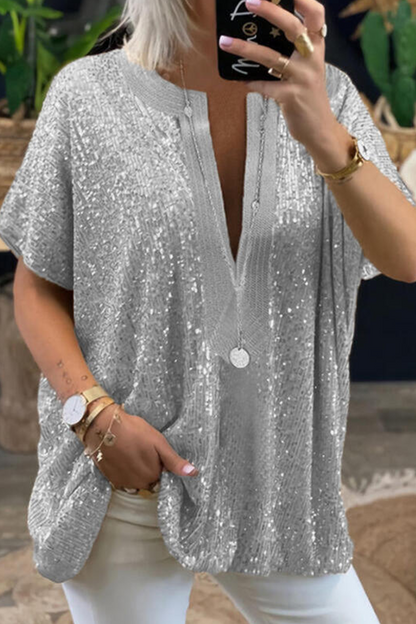 Beautifully Crafted Blouse in a Classic Style