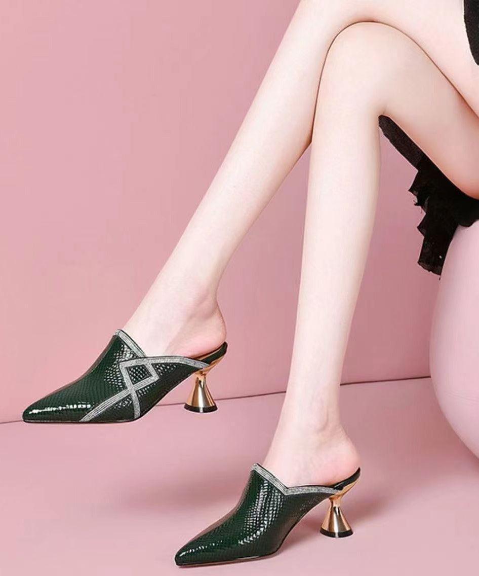 Polished Sandals with an Effortless Classic Look