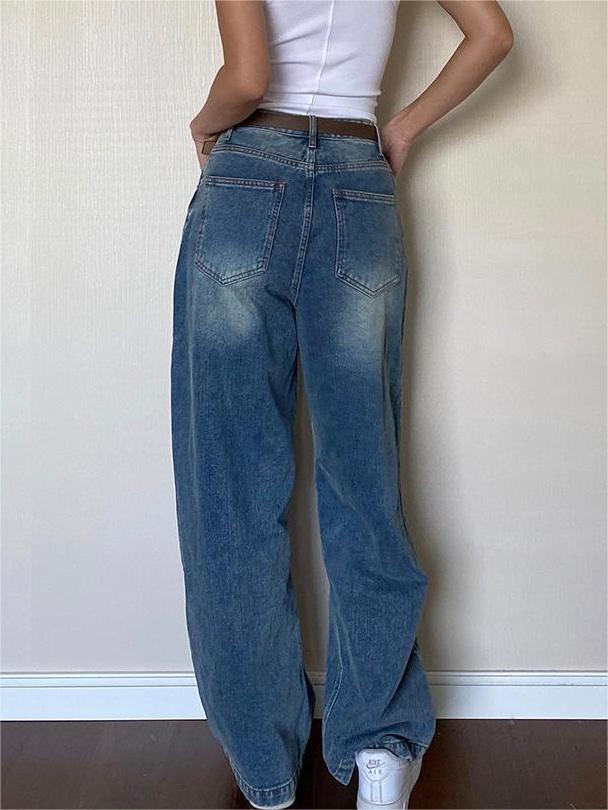 Polished Garment with an Effortless Classic Look
