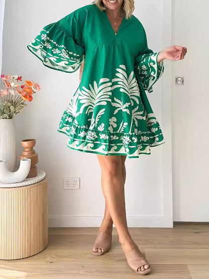 Sophisticated Dress with a Clean Classic Look