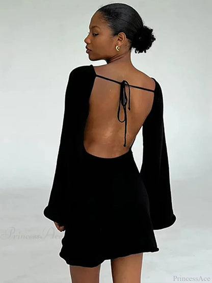 Classic Vintage Bikini with a Flattering Fit
