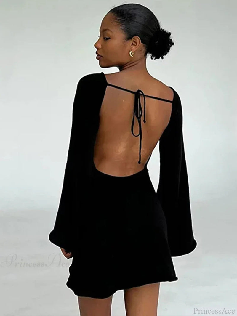 Classic Vintage Bikini with a Flattering Fit
