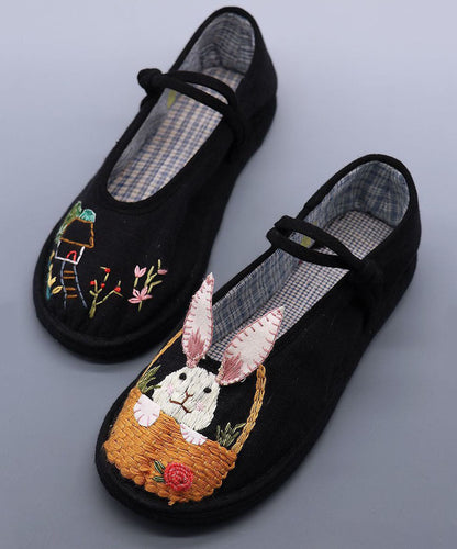 Classic Vintage Shoes with a Flattering Fit