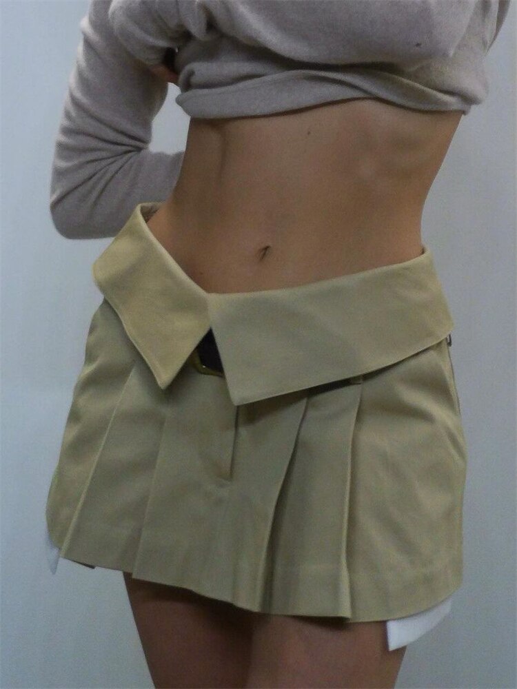 Beautifully Finished Garment in a Timeless Design