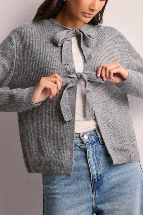 Gracefully Styled Garment for Any Occasion