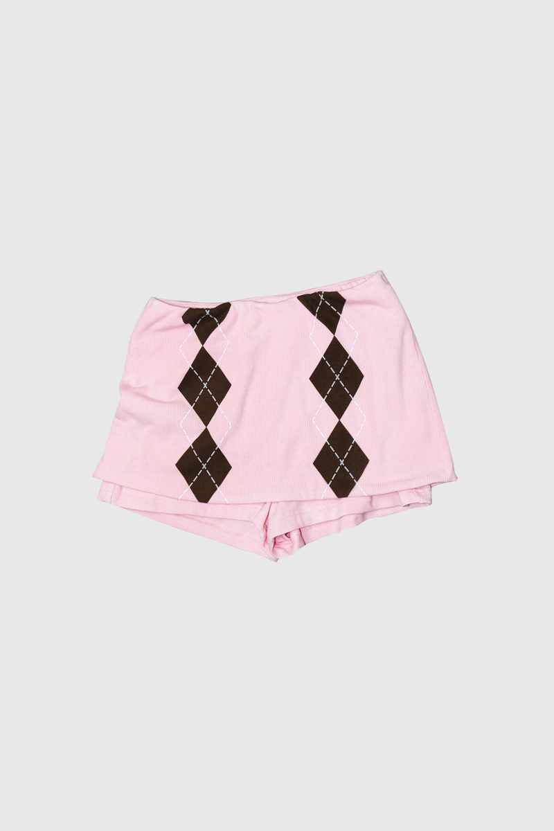 Effortlessly Elegant Pants with a Timeless Design