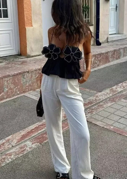 Beautifully Finished Top in a Timeless Design