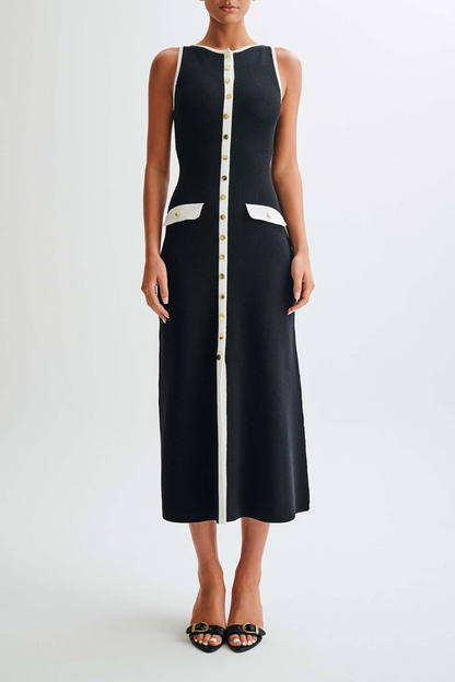 Effortlessly Elegant Dress with a Timeless Design