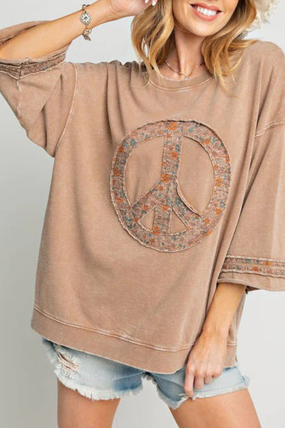 Gracefully Styled Shirt for Any Occasion