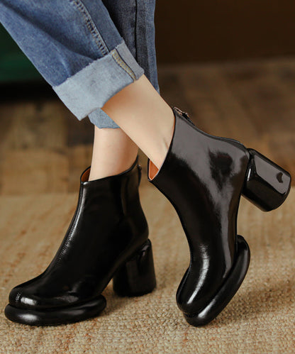 Polished Boots with an Effortless Classic Look