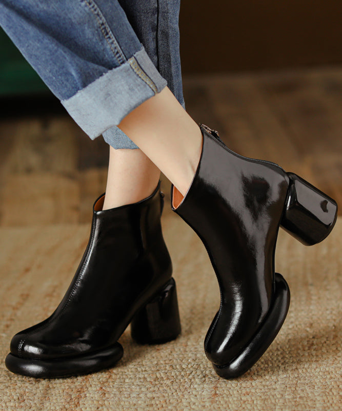 Polished Boots with an Effortless Classic Look