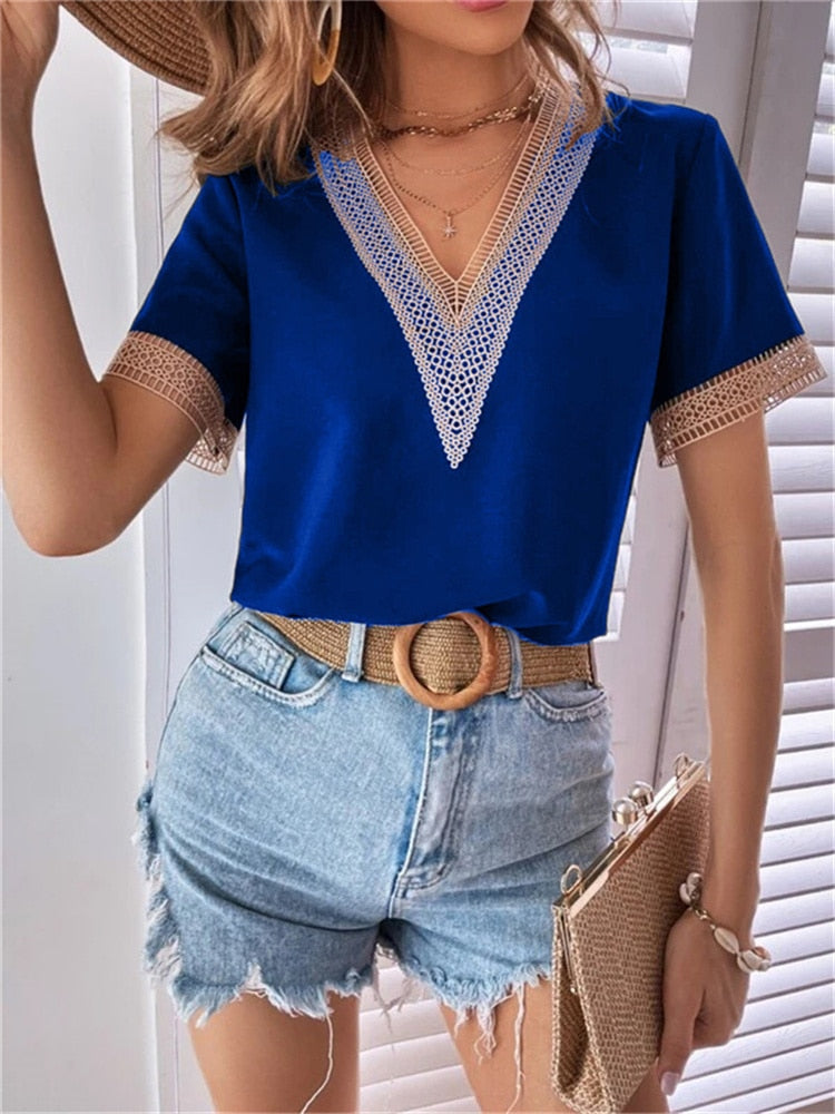 A Vintage Style Top with Delicate Timeless Details