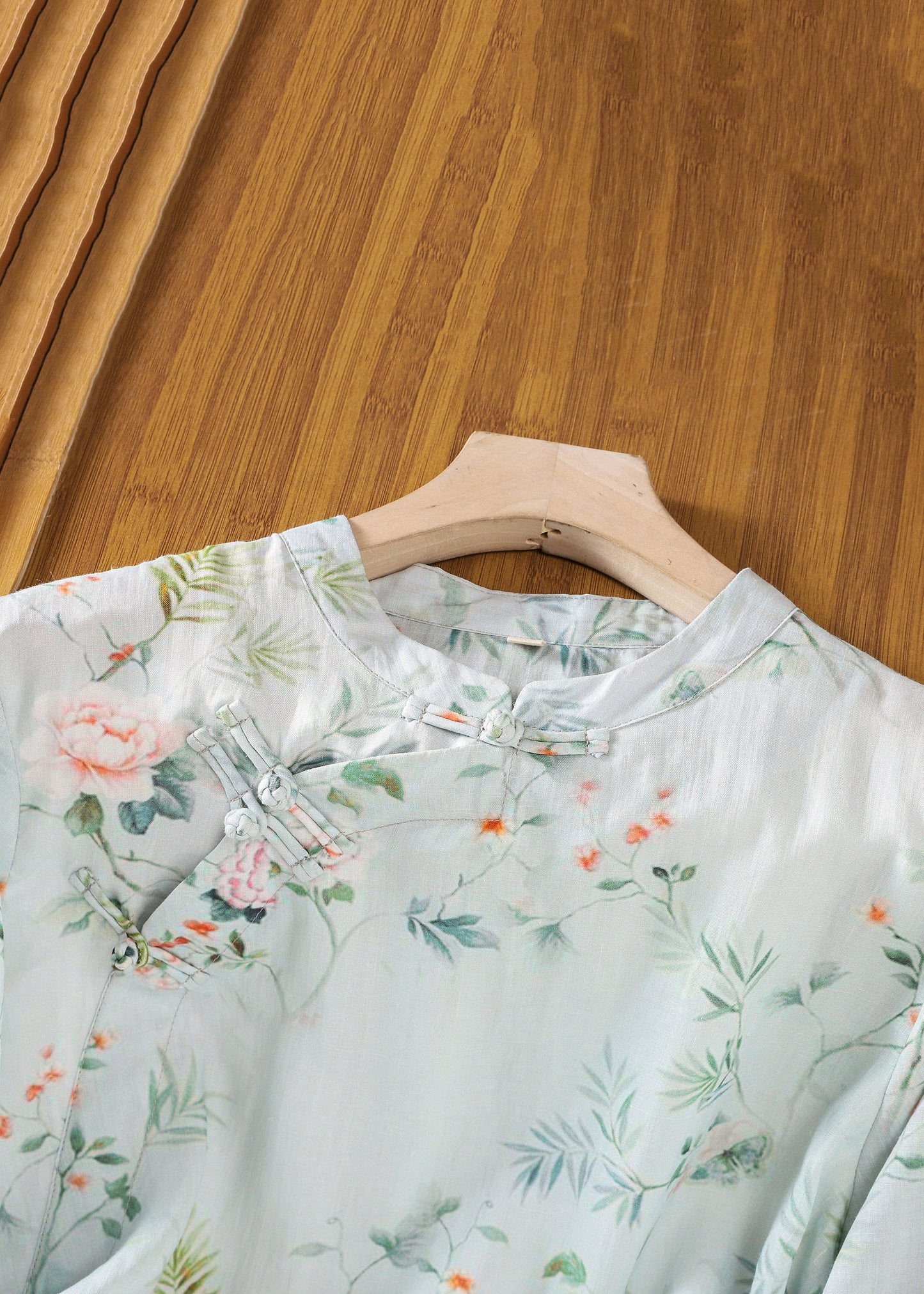 Beautifully Crafted Shirt in a Classic Style