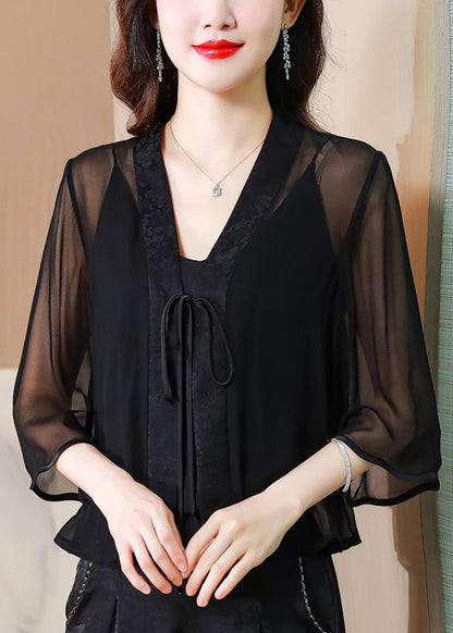 Effortlessly Elegant Cardigan with a Timeless Design