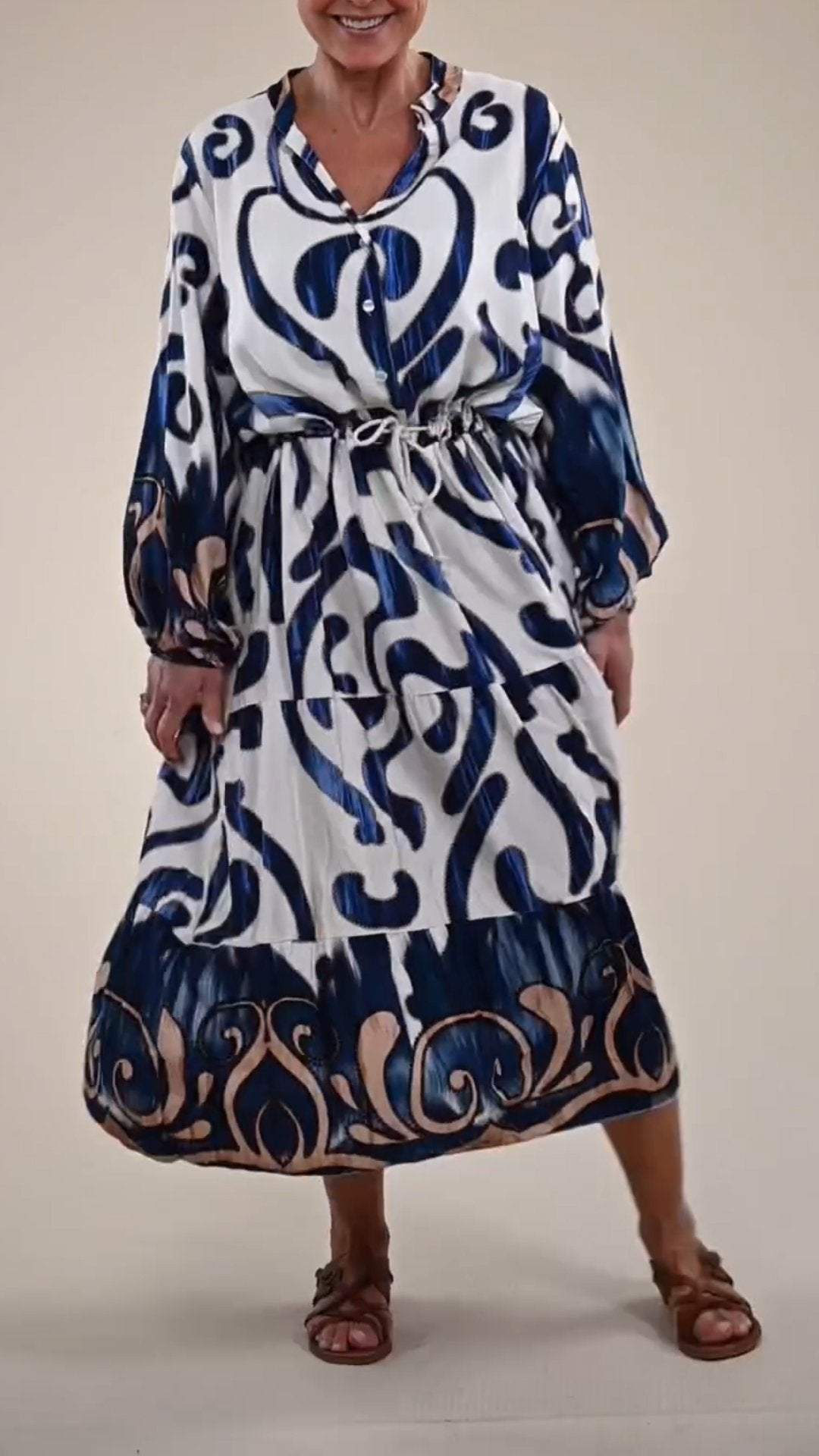 Gracefully Styled Dress for Any Occasion