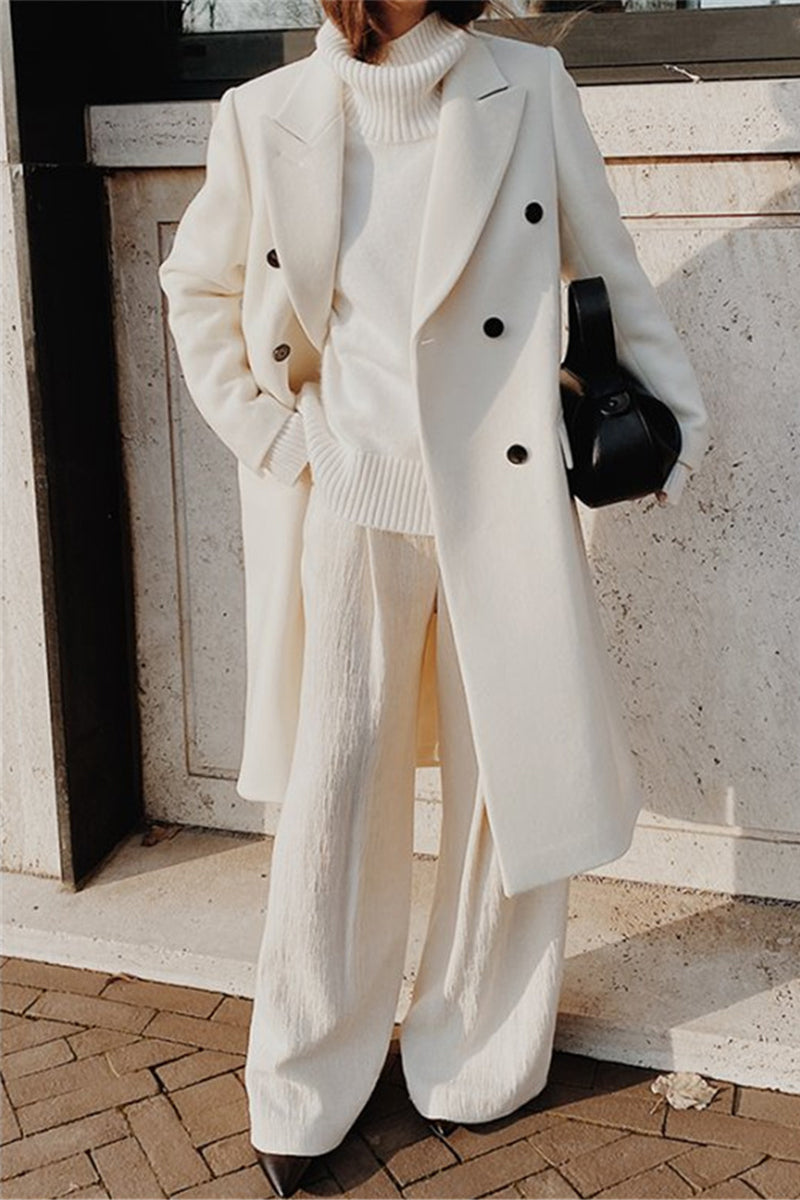 Effortlessly Elegant Garment with a Timeless Design