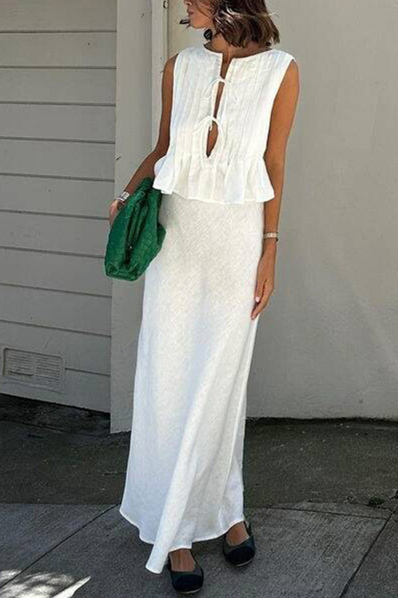 A Vintage Style Top with Delicate Timeless Details