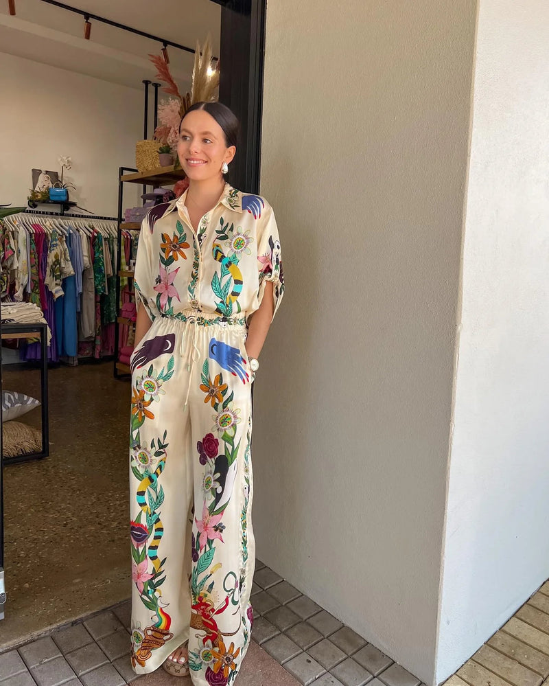 Classic Vintage Garment with a Flattering Fit