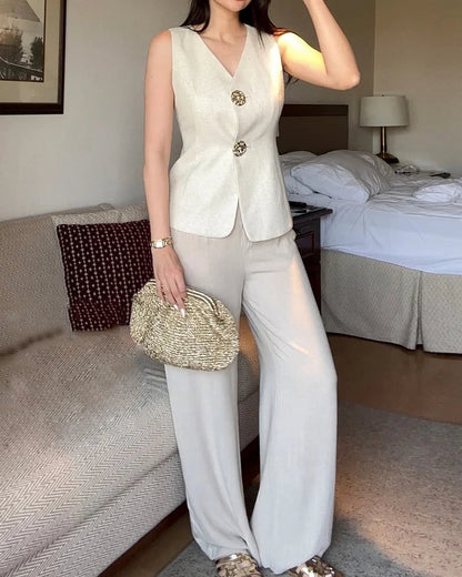 Gracefully Styled Garment for Any Occasion