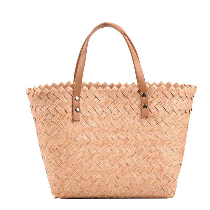 Sophisticated Bag with a Clean Classic Look