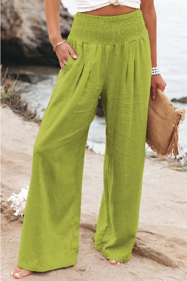 Well Tailored Pants with a Graceful Silhouette