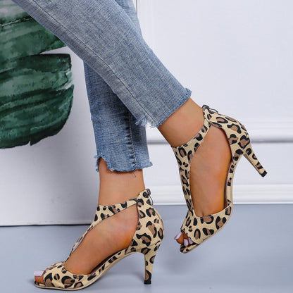 Polished Shoes with an Effortless Classic Look
