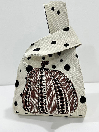 Gracefully Styled Bag for Any Occasion