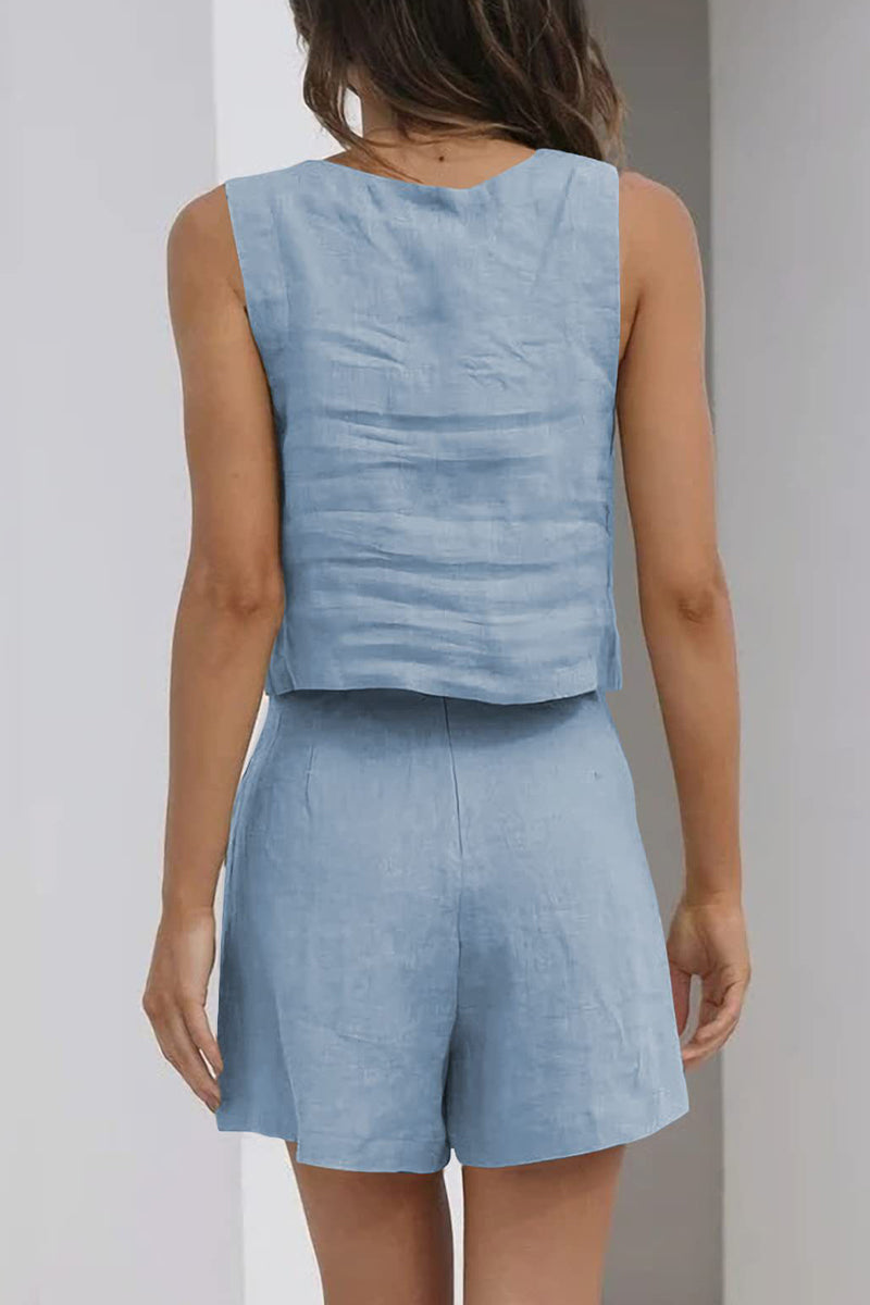 Gracefully Styled Garment for Any Occasion