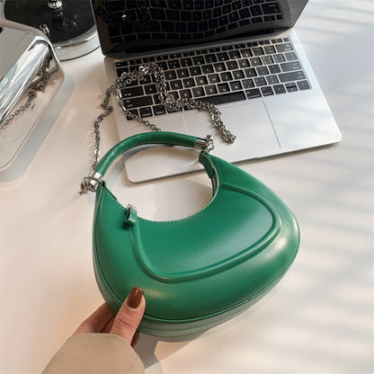 Elegantly Styled Bag for Everyday Wear