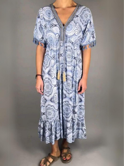 A Vintage Style Dress with Delicate Timeless Details