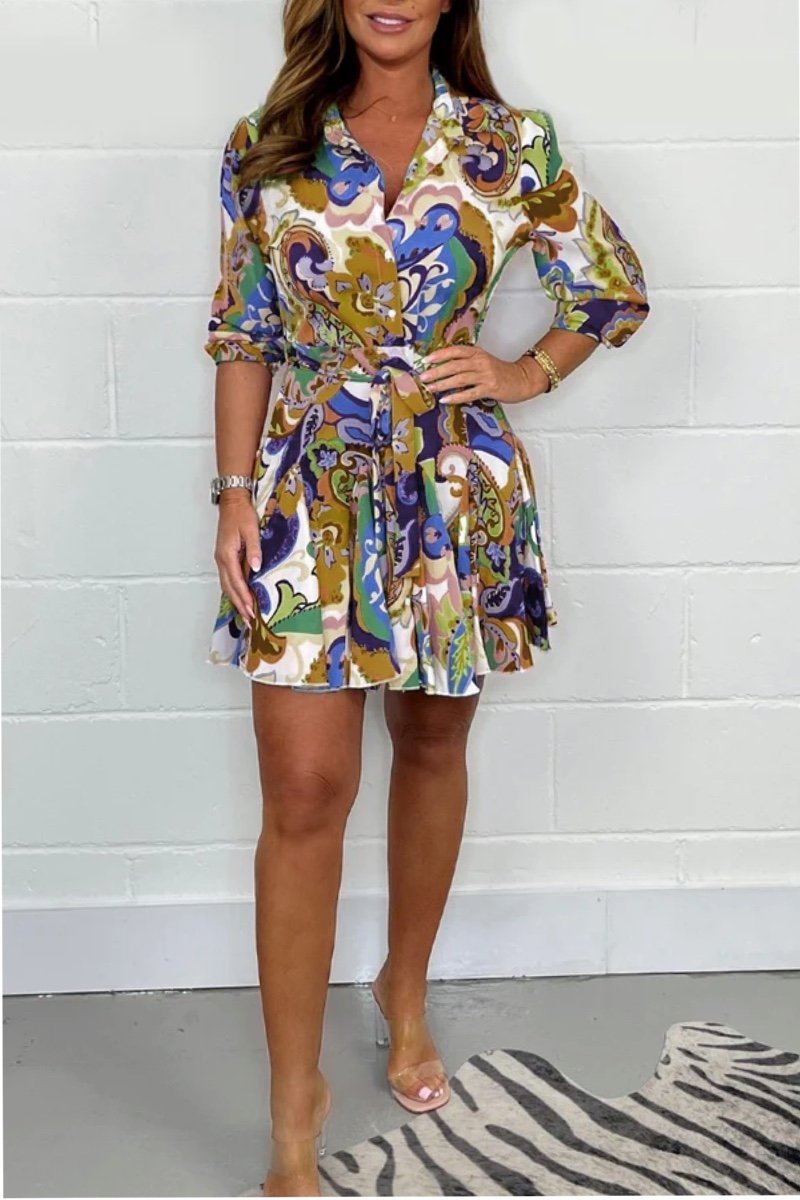 Effortlessly Elegant Dress with a Timeless Design