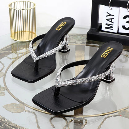 A Vintage Style Heels with Delicate Timeless Details